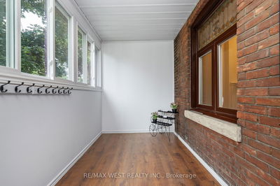 55 Lynd Ave, Toronto - Roncesvalles image-0-3