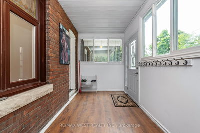 55 Lynd Ave, Toronto - Roncesvalles image-0-4