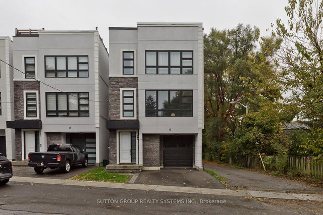 15 Old Oak Drive