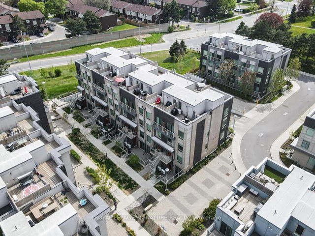232 - 7 Applewood Lane