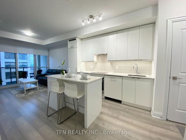 2403 - 36 Elm Drive