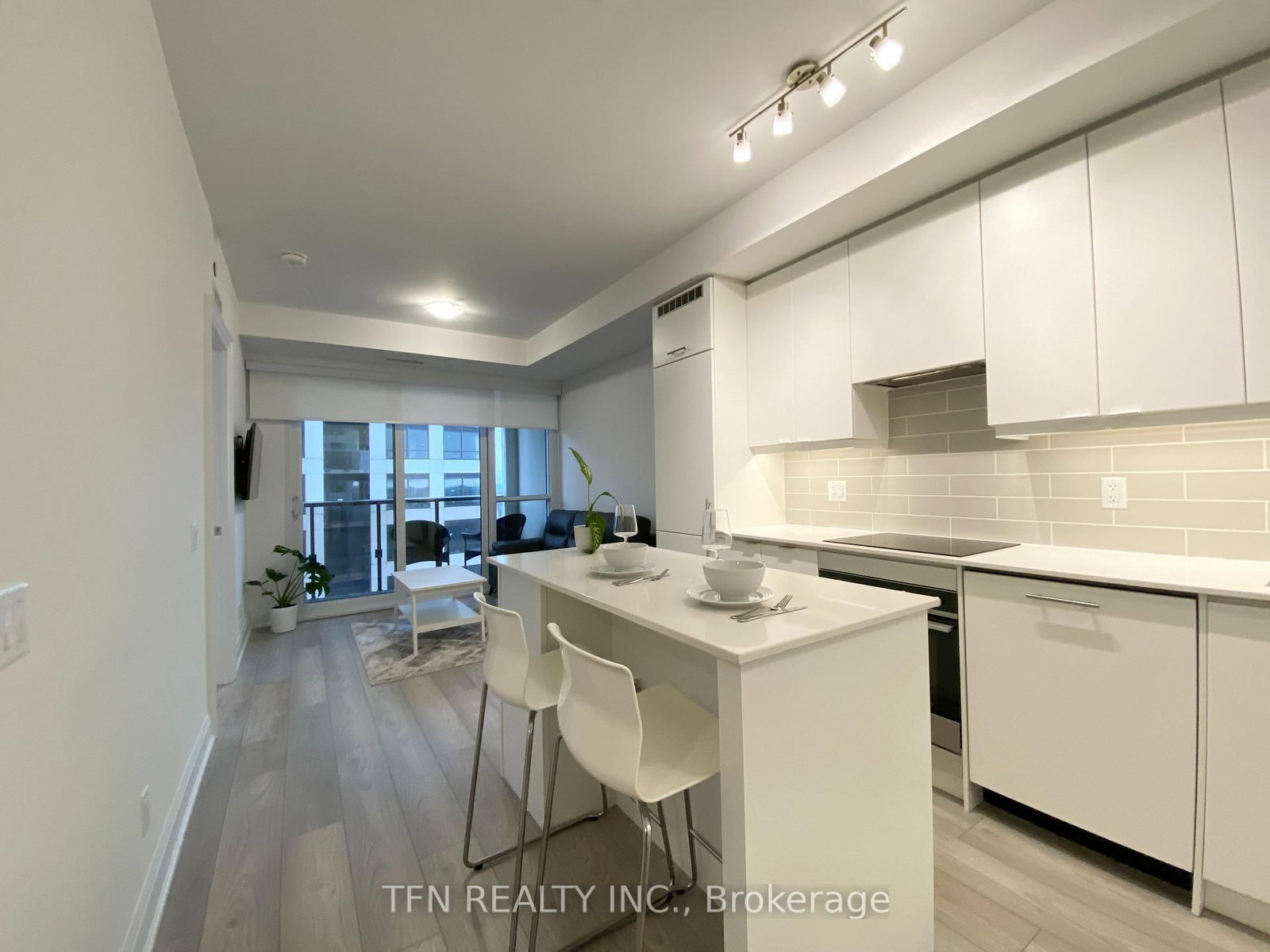 36 Elm Drive W, Unit 2403 - Photo 13