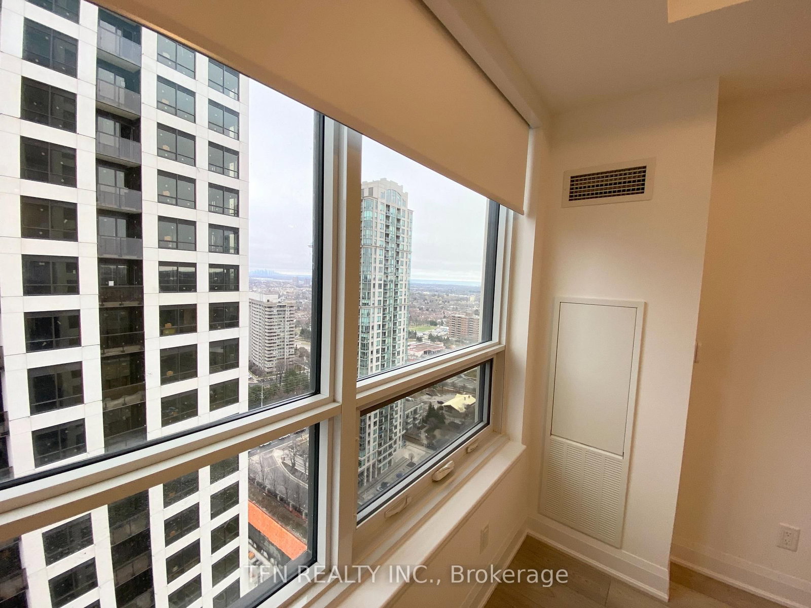 36 Elm Drive W, Unit 2403 - Photo 21