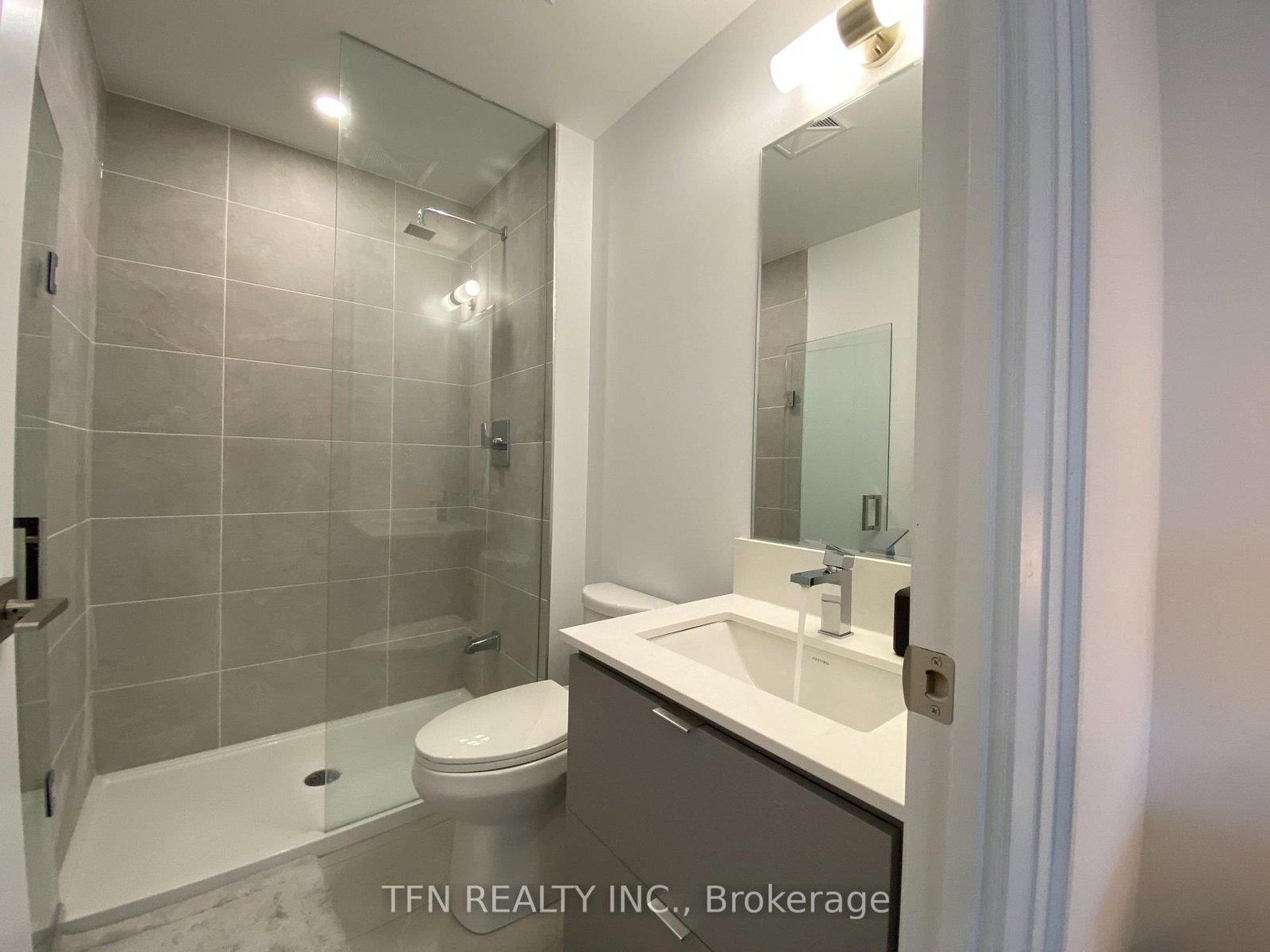 36 Elm Drive W, Unit 2403 - Photo 22