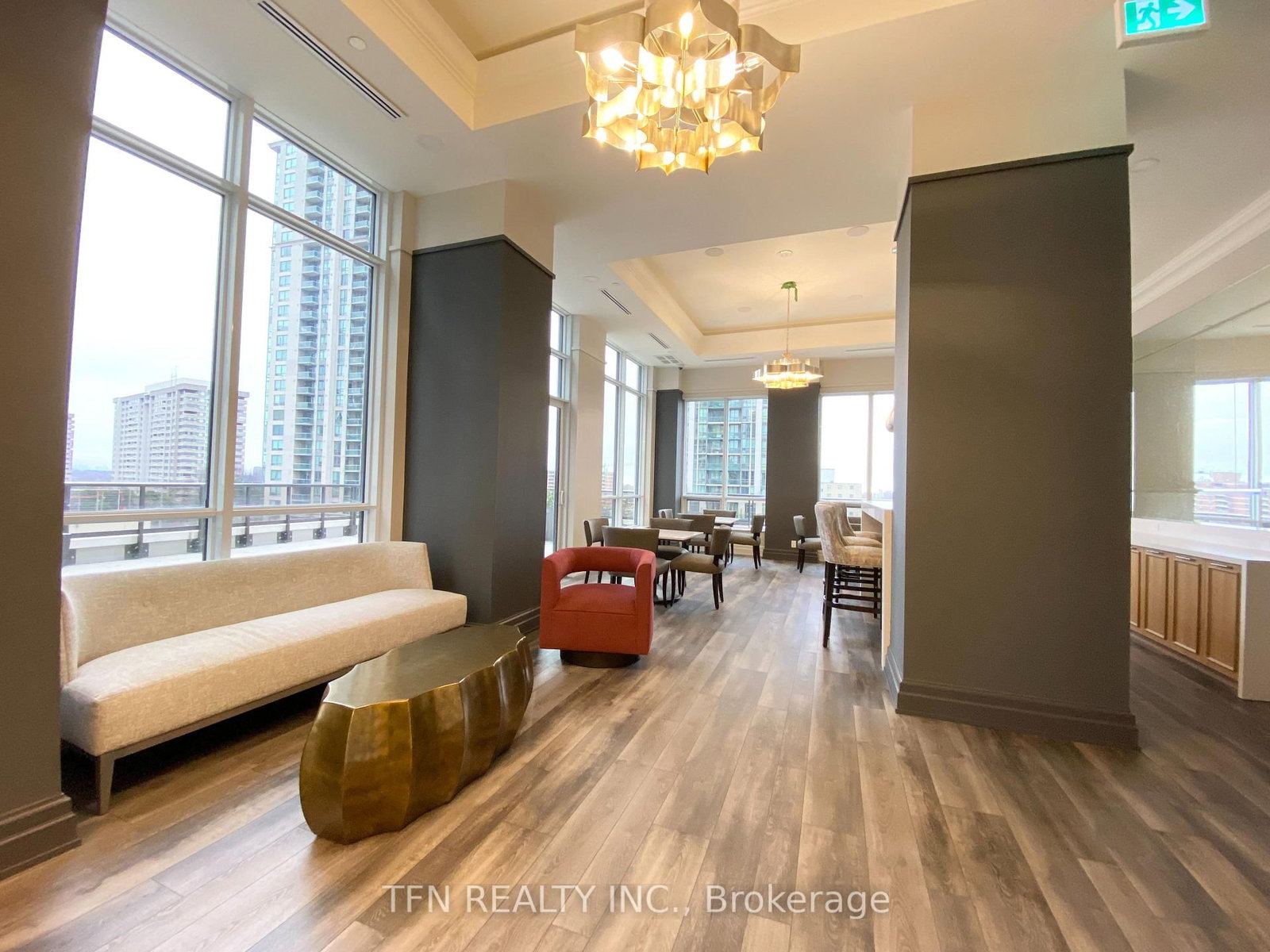 36 Elm Drive W, Unit 2403 - Photo 36