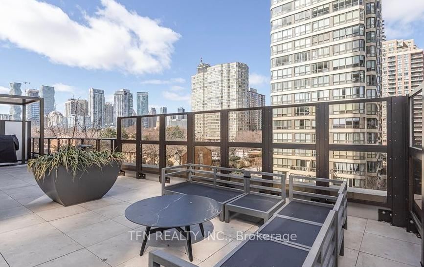 36 Elm Drive W, Unit 2403 - Photo 37