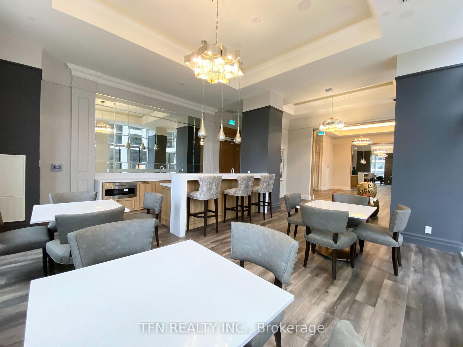 36 Elm Drive W, Unit 2403 - Photo 40