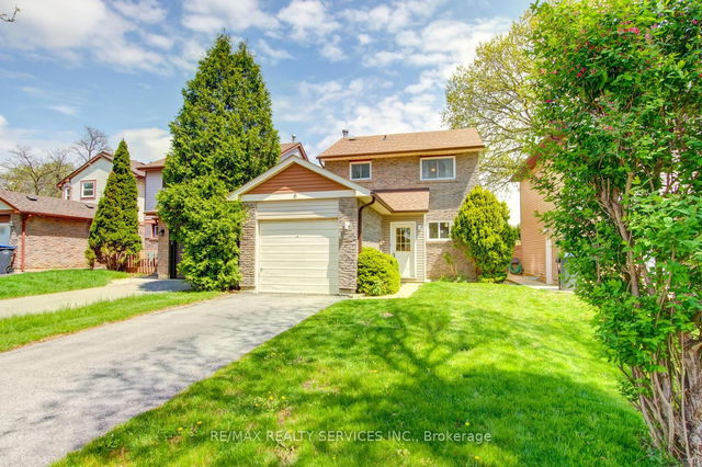 6 Wesmorland Avenue
