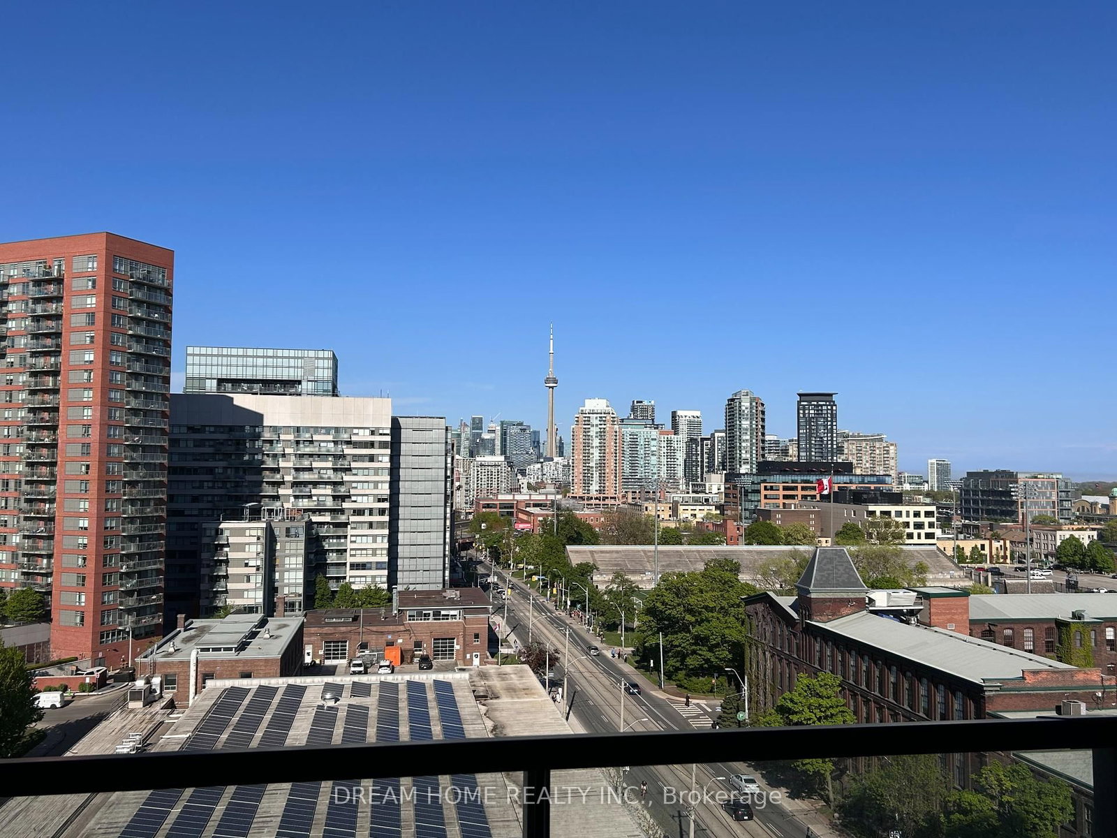 285 Dufferin Street, Unit 810 - Photo 11