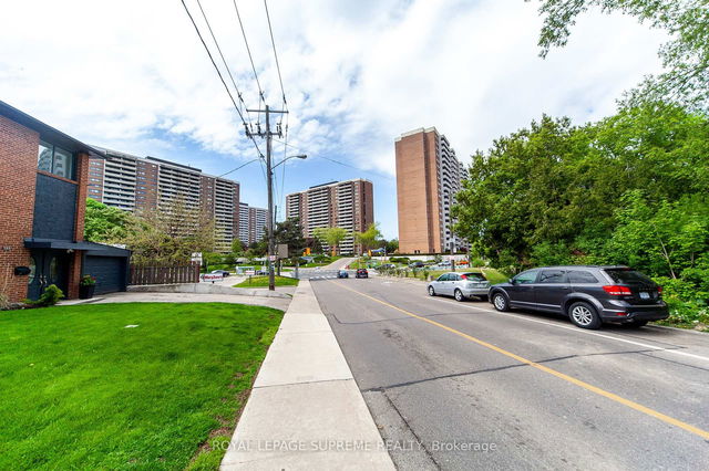205 - 270 Scarlett Road