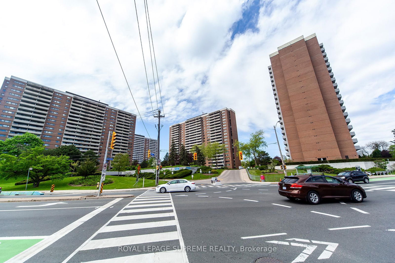 Condo for sale at 205-270 Scarlett Road, Toronto, Rockcliffe-Smythe, M6N 4X7 - MLS: W12153294