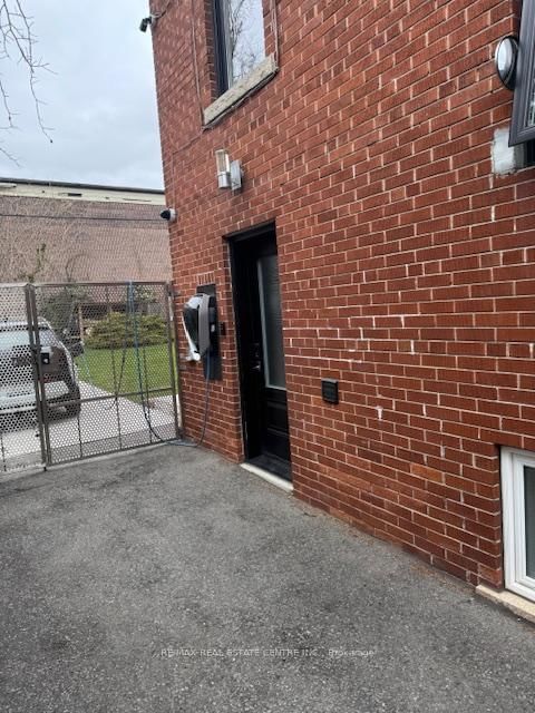 Lower Basement Only - 22 Branch Avenue