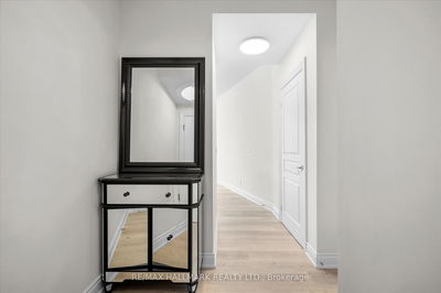 Unit 803 — 2087 Lakeshore Blvd, Toronto - Mimico image-0-3