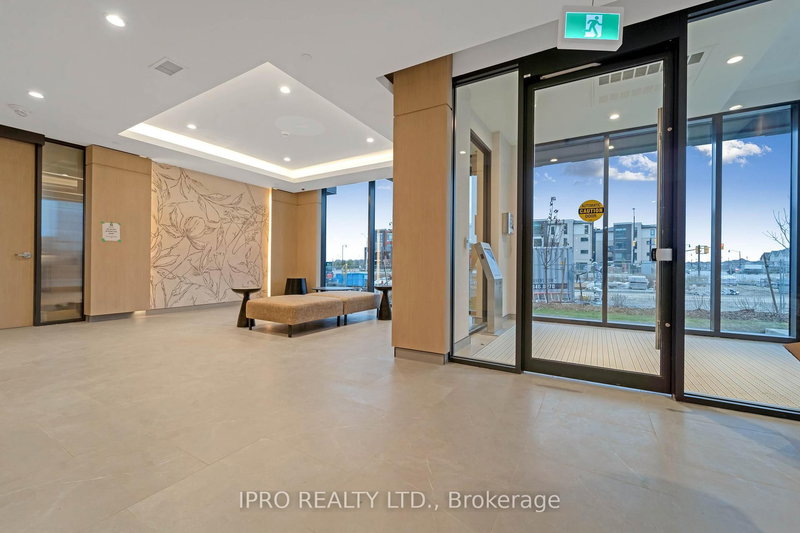 410 - 215 Veterans Dr, Brampton, L7A 5L7 | Image 3