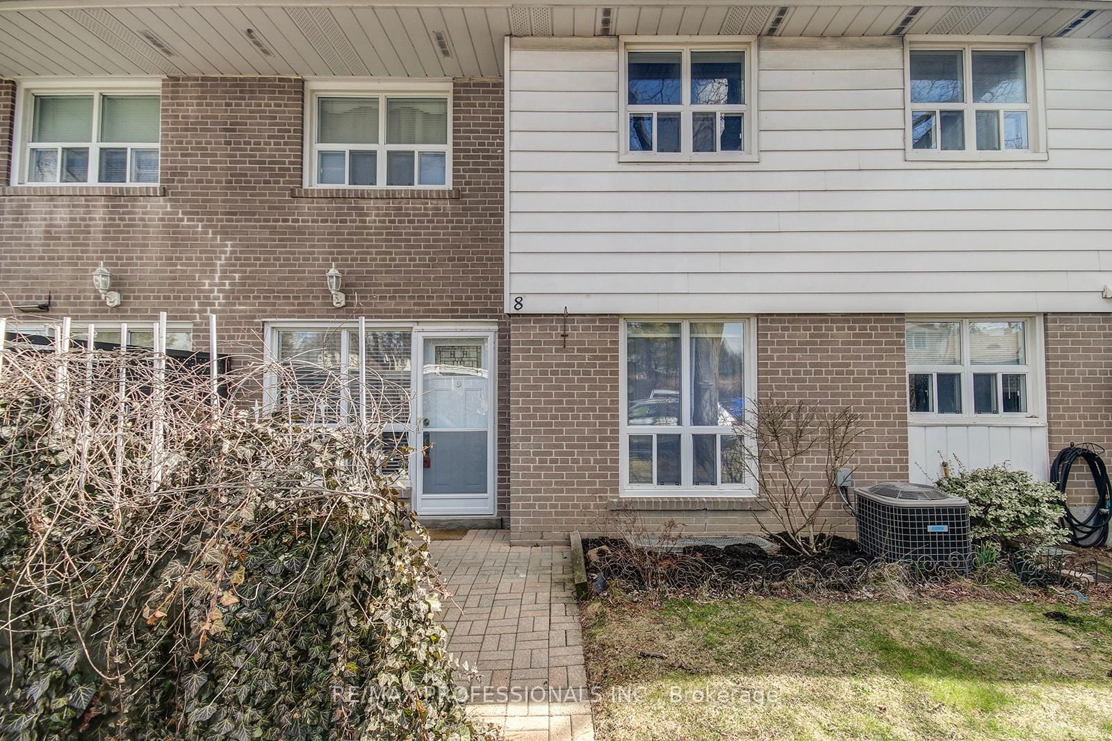 Townhouse for sale at 8-150 Carsbrooke Road, Toronto, Etobicoke West Mall, M9C 1G9 - MLS: W12153587