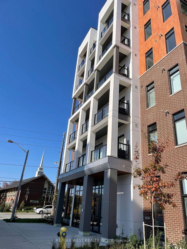 405 - 160 Canon Jackson Drive