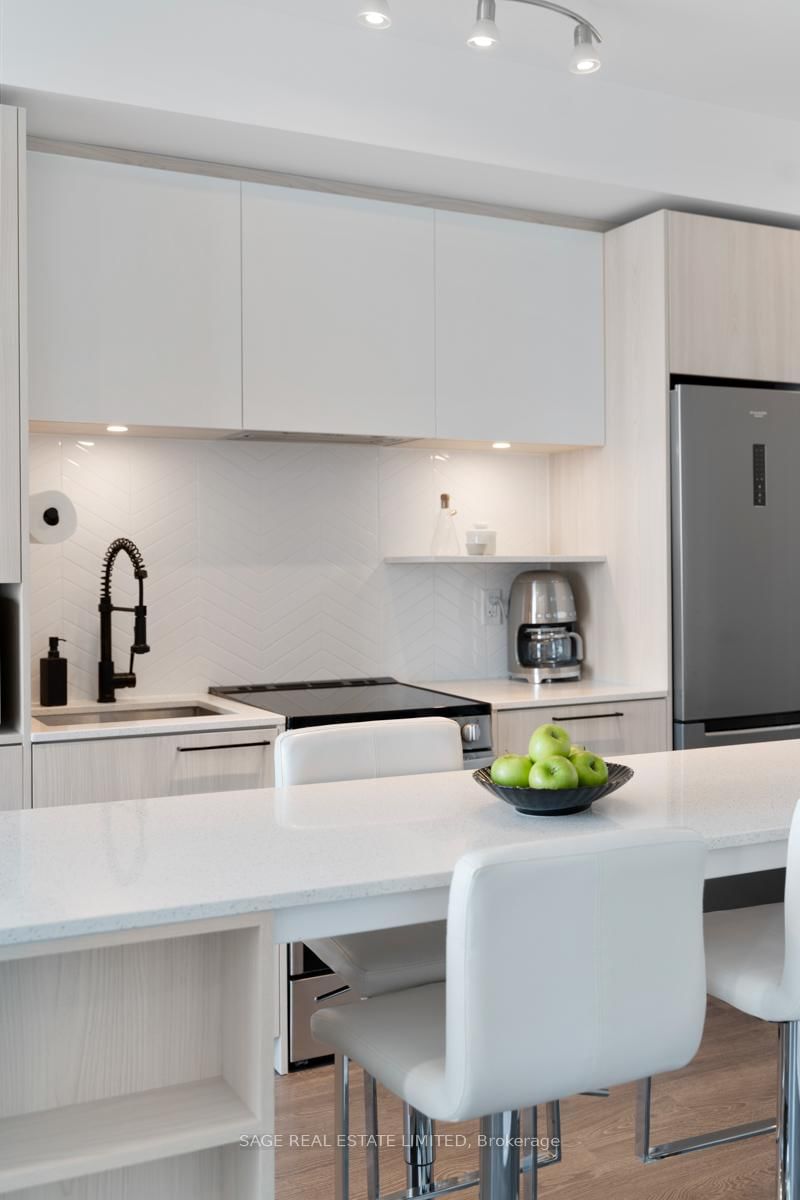 Condo for sale at 5401-70 Annie Craig Drive, Toronto, Mimico, M8V 0G2 - MLS: W12153823