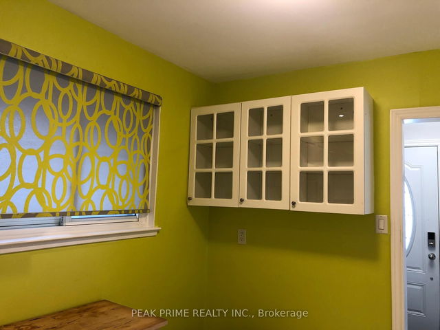 Main Floor - 29 Yellowstone Street
