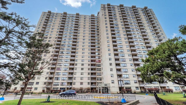 909 - 390 Dixon Road