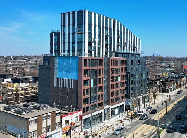 315 - 1808 St Clair Avenue
