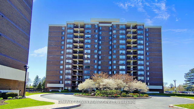 1002 - 2556 Argyle Road