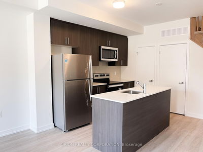 Unit 22 — 3538 Colonial Dr, Mississauga - Erin Mills image-0-2