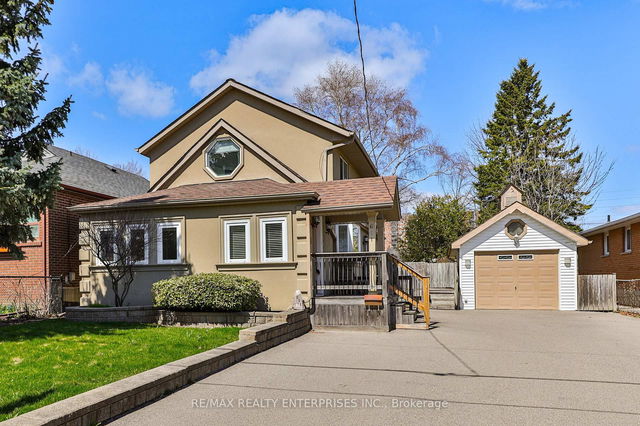 611 Byngmount Avenue