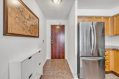 Unit 709 — 5 Michael Power Pl, Toronto - Islington-City Centre West image-0-1