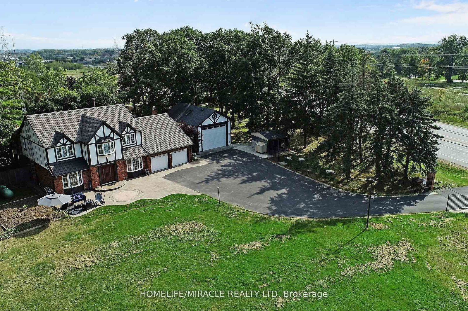 Detached House for sale at 4289 Regional Rd 25 Road, Oakville, Rural Oakville, L6M 4E9 - MLS: W12154595