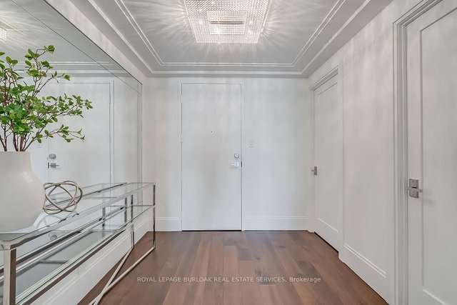 605 - 2190 Lakeshore Road