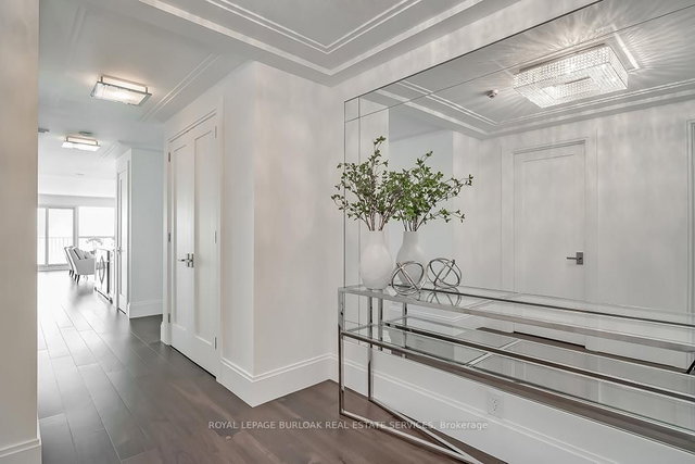 605 - 2190 Lakeshore Road