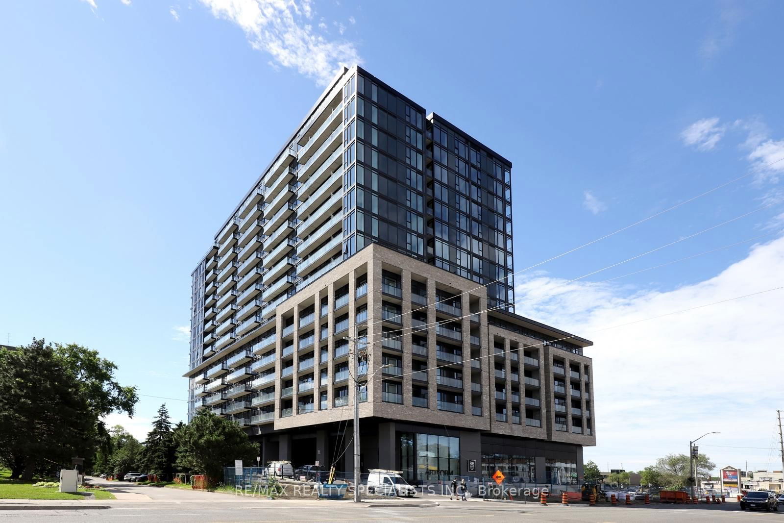 Condo for lease at 617-86 Dundas Street, Mississauga, Cooksville, L5A 1W4 - MLS: W12154874