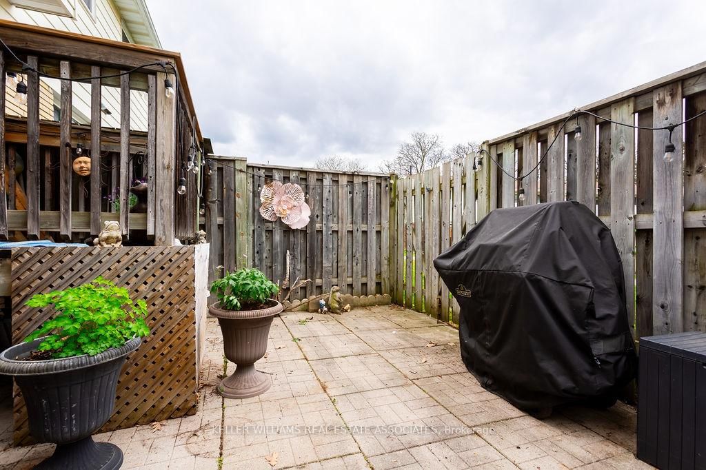 Listing Image 37
