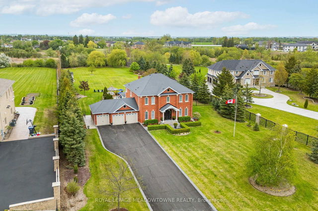 12 Everglade Drive