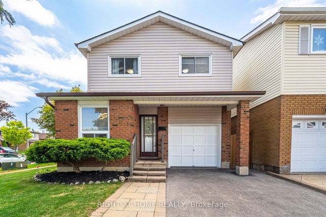 6 Winterfold Drive