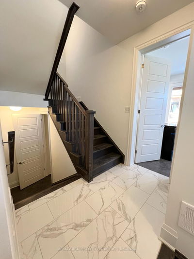 4021 Saida St, Mississauga - Churchill Meadows image-0-4