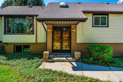 1215 Derry Rd, Milton - Campbellville image-0-2