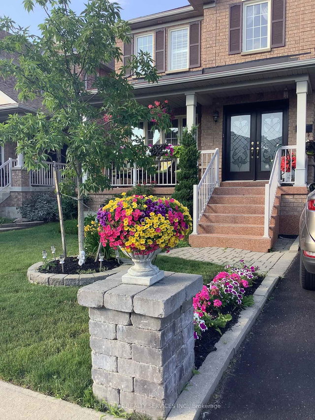 Lower - 10 Ferncroft Place