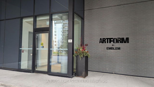 1511 - 86 Dundas Street