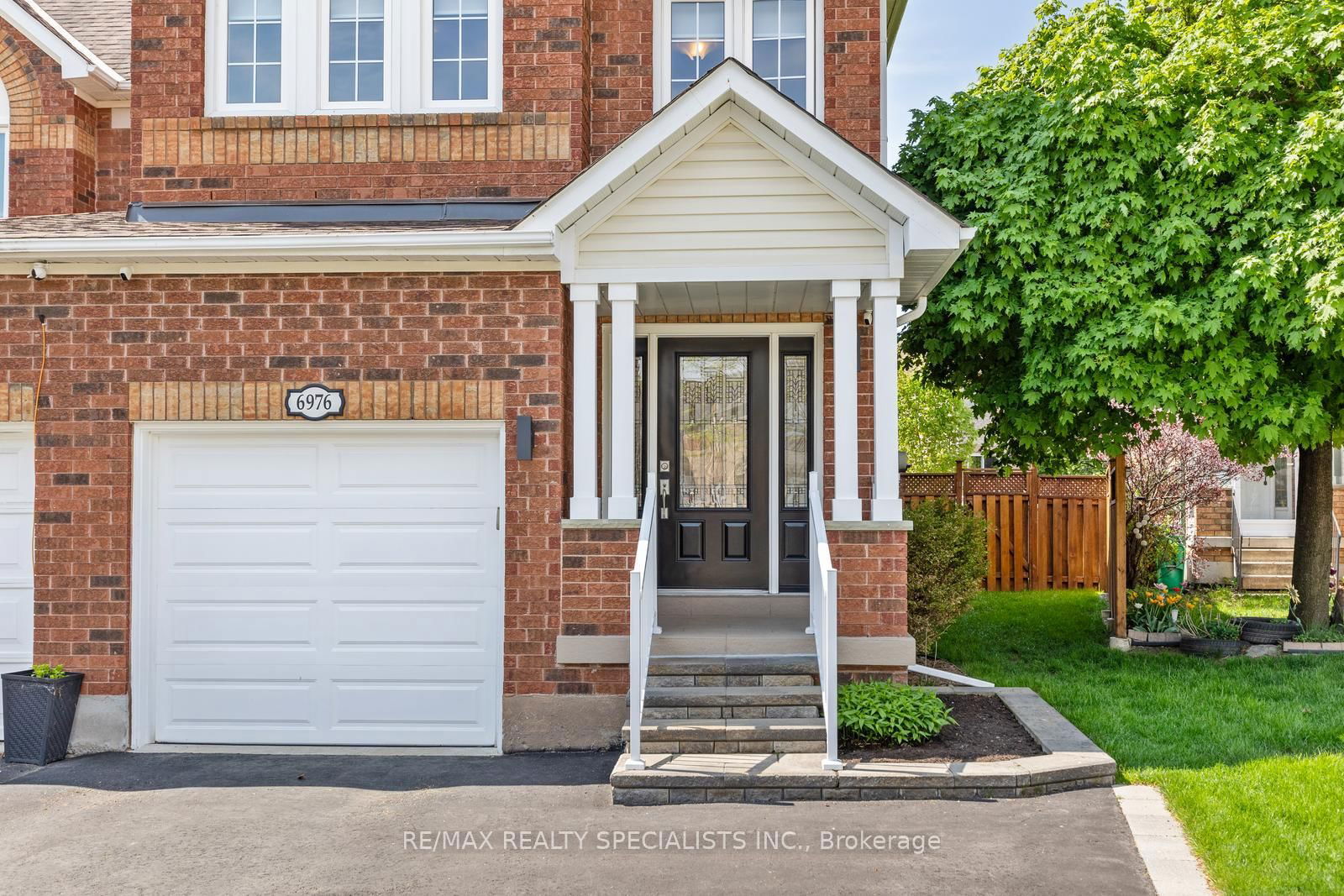 Townhouse for sale at 6976 Dunnview Court, Mississauga, Lisgar, L5N 7E4 - MLS: W12156029