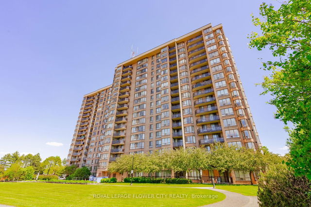 304 - 20 Cherrytree Drive
