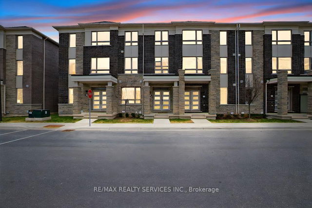 284 Lagerfeld Drive