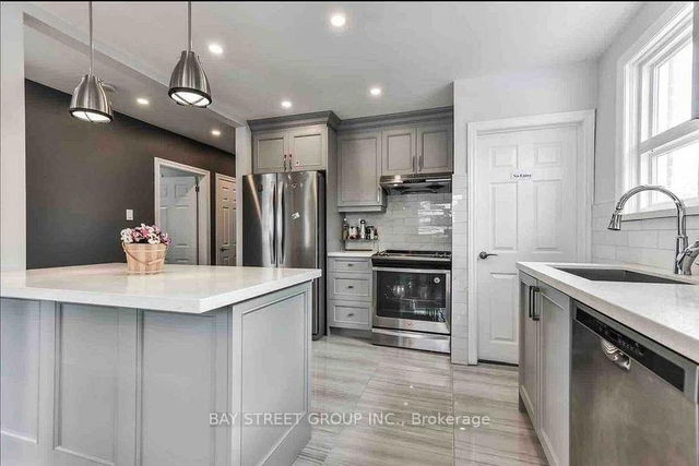 Main - 29 Bentworth Avenue