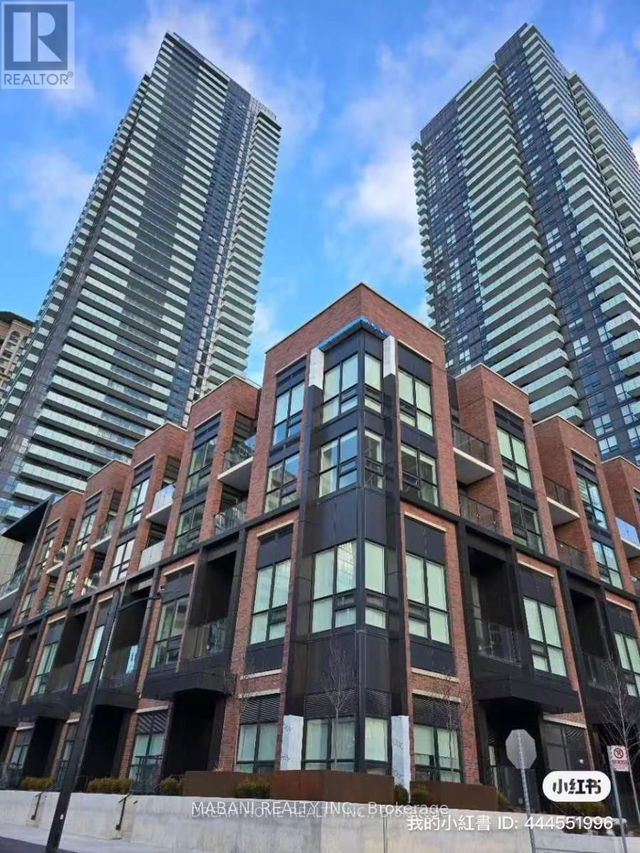 4303 - 430 Square One Drive
