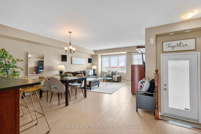 19 - 3985 Eglinton Avenue