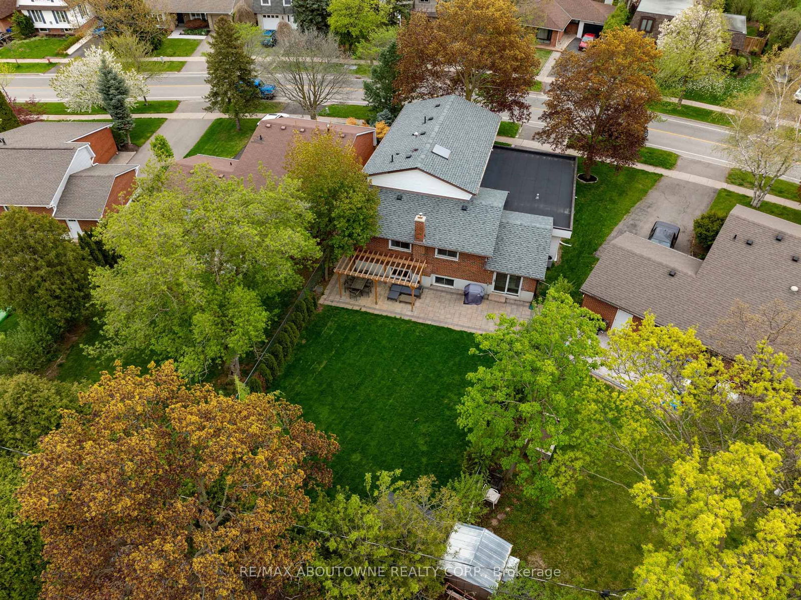Detached House for sale at 1155 Falgarwood Drive, Oakville, Falgarwood, L6H 2L4 - MLS: W12156163