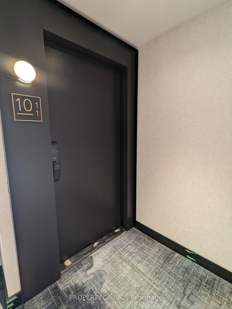 Room2