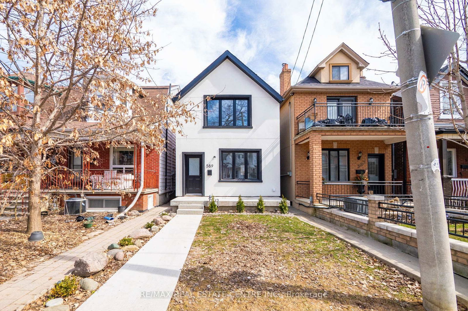 Detached House for sale at 589 St Clarens Avenue, Toronto, Dovercourt-Wallace Emerson-Junction, M6H 3W8 - MLS: W12156230