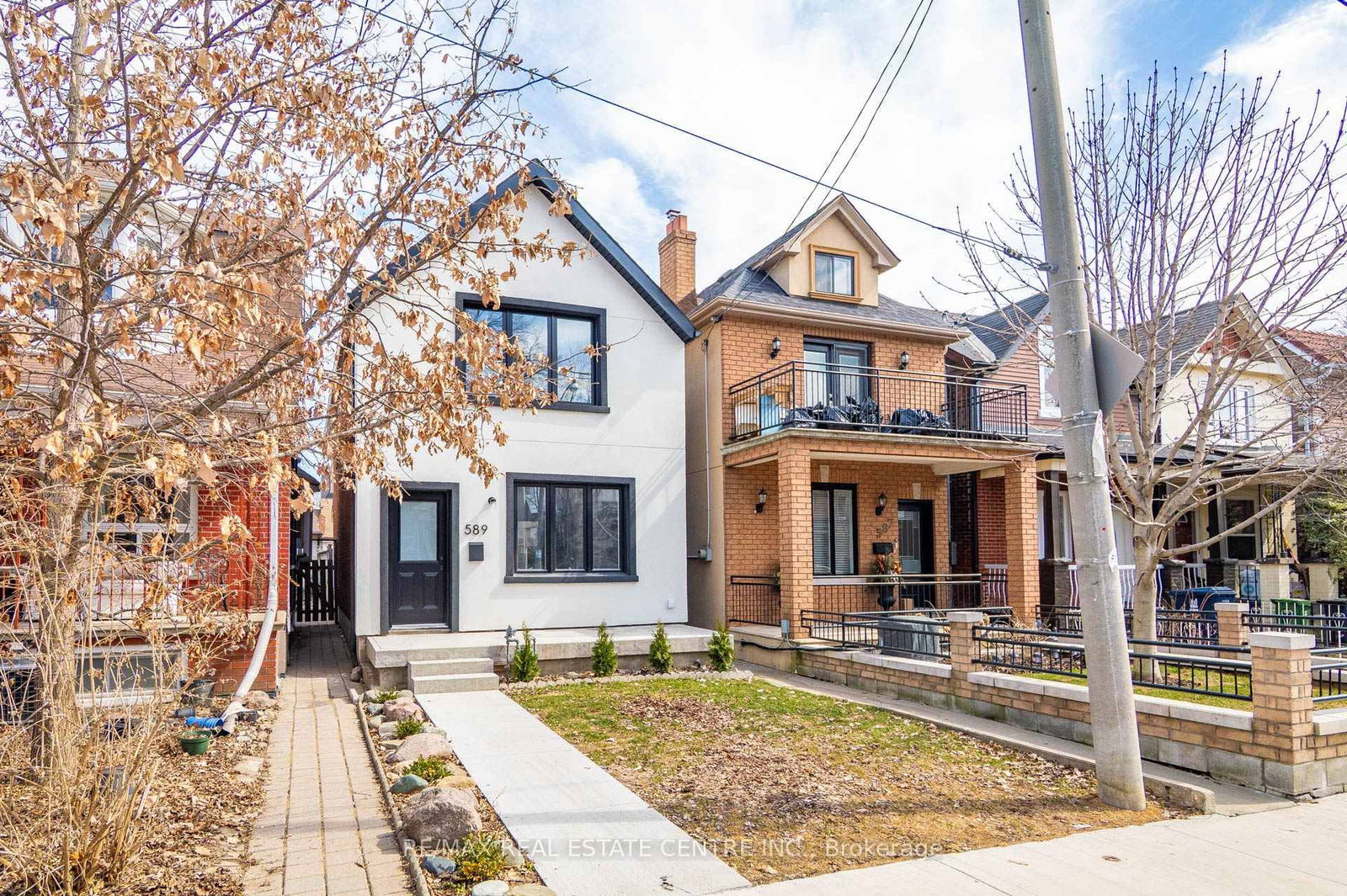 Detached House for sale at 589 St Clarens Avenue, Toronto, Dovercourt-Wallace Emerson-Junction, M6H 3W8 - MLS: W12156230