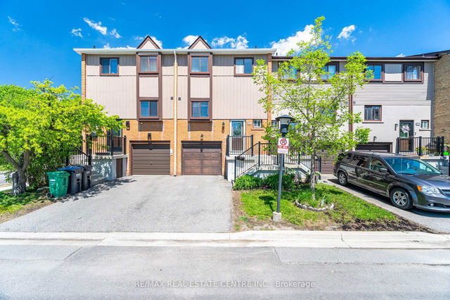 122 Moregate Crescent
